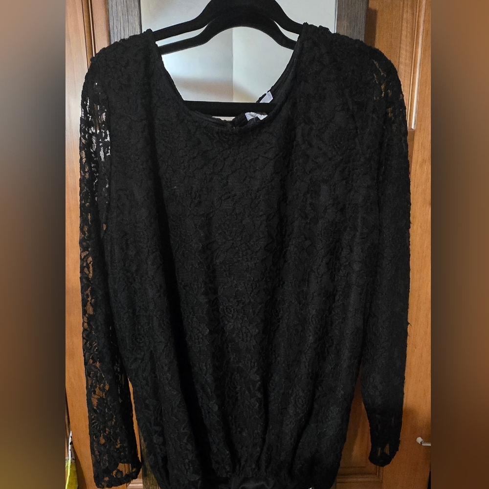 New Never Worn With Tags - Maurices 2XL Long Sleeve Black, Lace Top